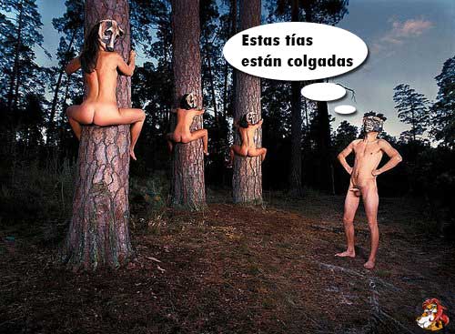 Las mujeres están colgadas